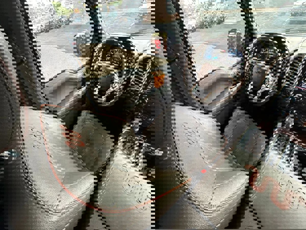 Used 2015 Ford F150 King Ranch w/ Equipment Group 601A Luxury AWD/4WD image 27