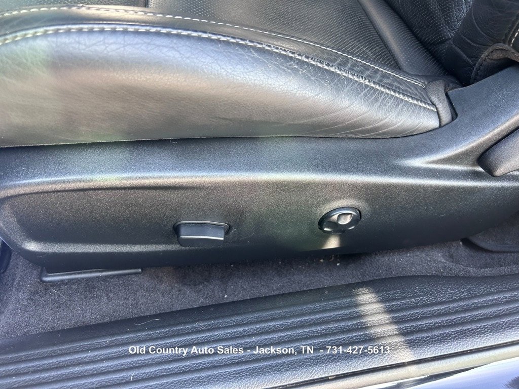 Used 2018 Dodge Challenger SRT Hellcat RWD image 13