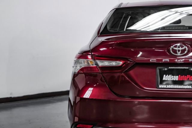 Used 2018 Toyota Camry XLE FWD image 41