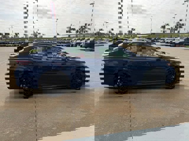 Used 2024 Toyota Camry XSE image 6