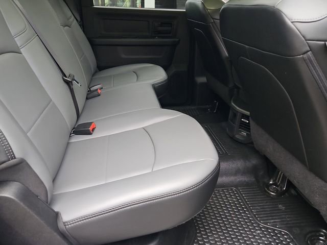 Used 2024 RAM 3500 Tradesman w/ Chrome Appearance Group image 17