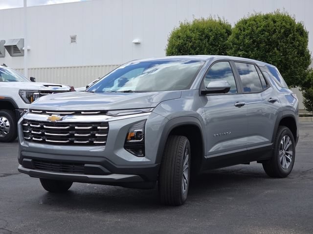New 2026 Chevrolet Equinox LT w/ Safety and Technology Package AWD/4WD image 17