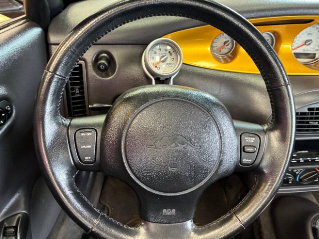 Used 2002 Chrysler Prowler RWD image 26