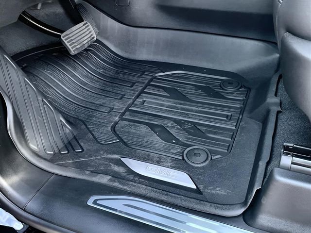 New 2026 GMC Sierra 2500 SLT w/ SLT Premium Package image 35