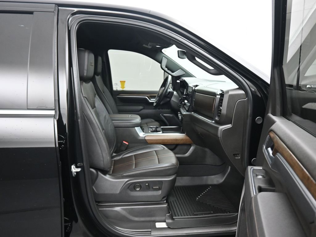 Used 2025 Chevrolet Silverado 2500 High Country image 53