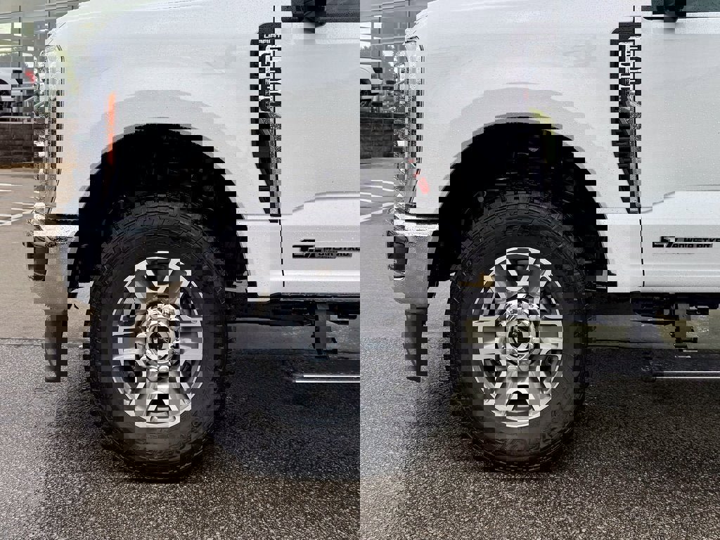 New 2026 Ford F350 Lariat image 34