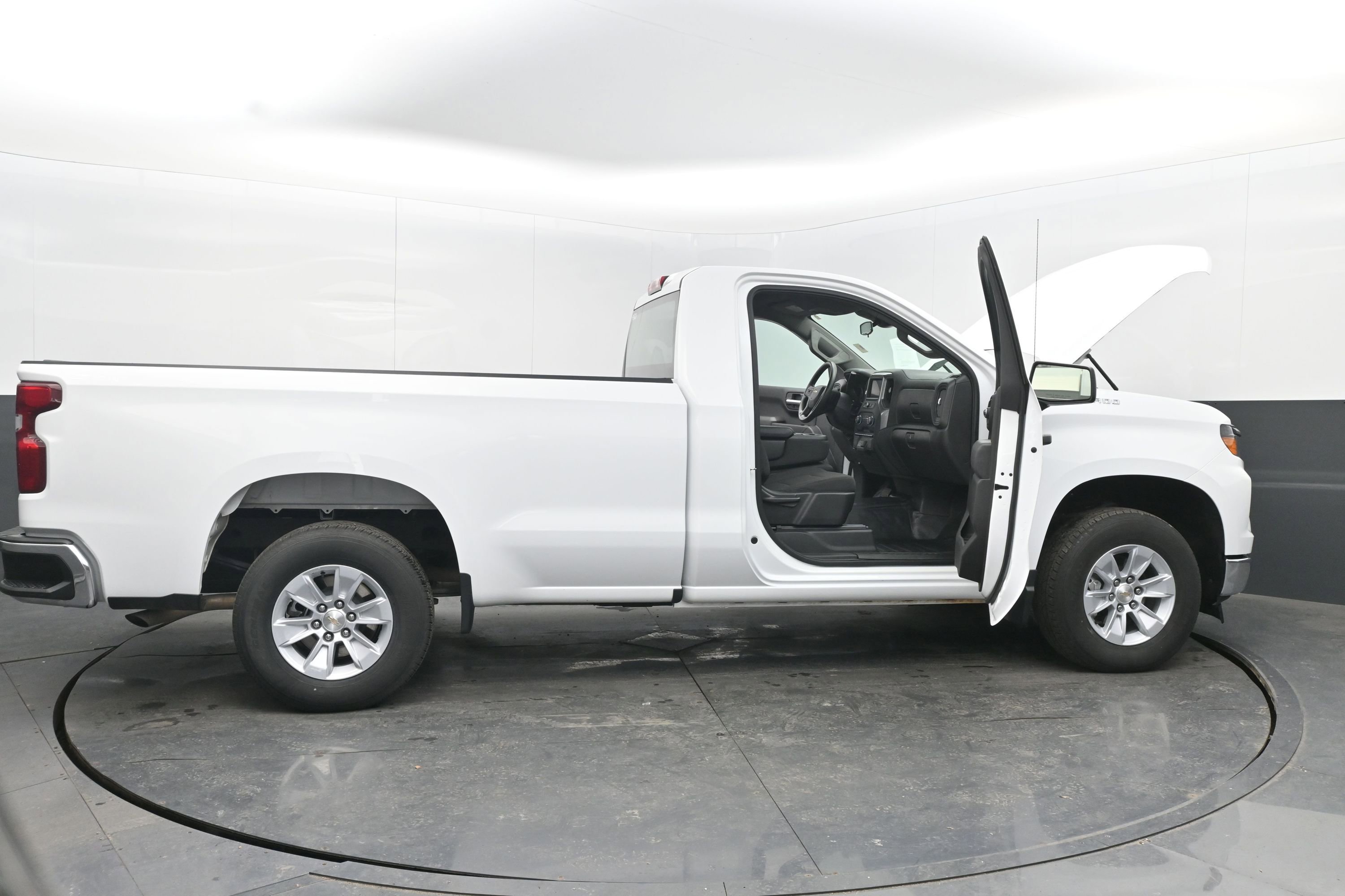 Used 2024 Chevrolet Silverado 1500 W/T w/ WT Fleet Convenience Package image 43