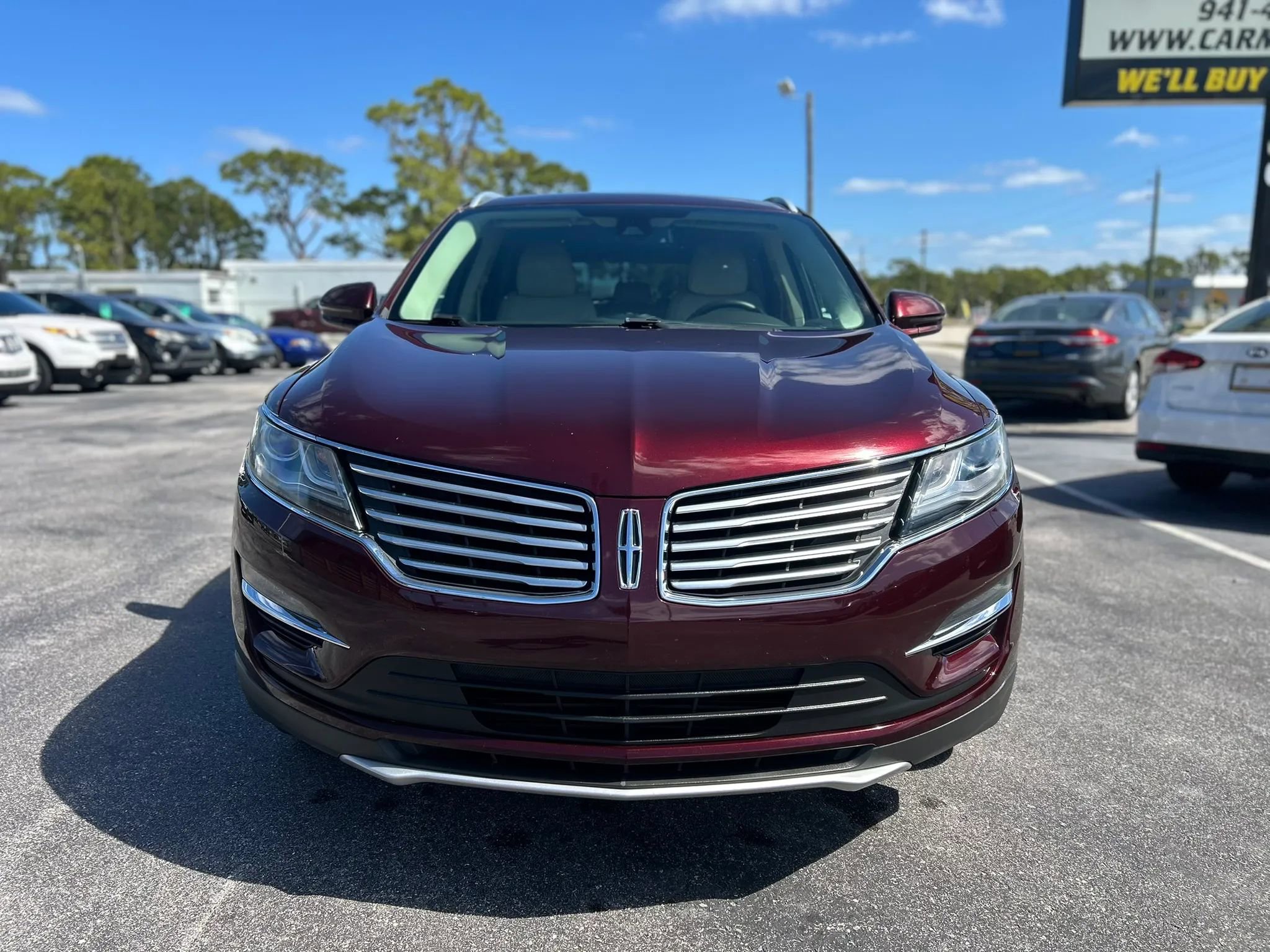 Used 2018 Lincoln MKC Select w/ Select Plus Package FWD image 4