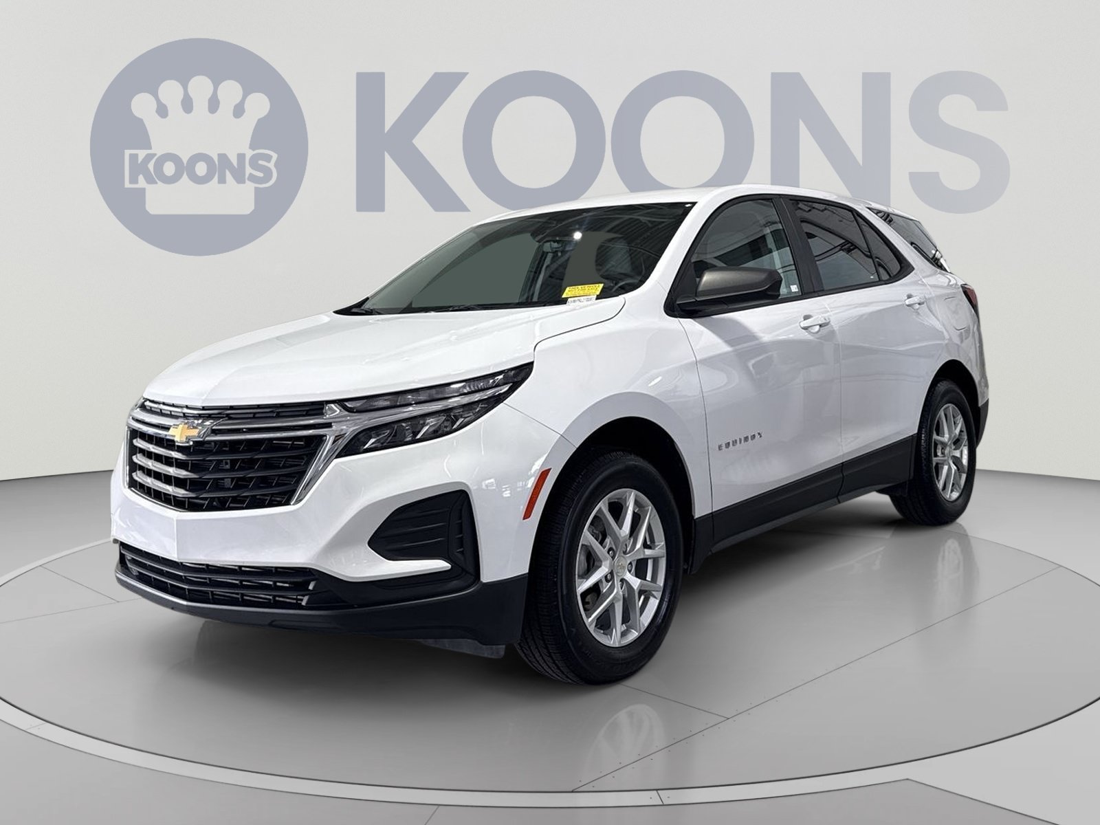 Used 2024 Chevrolet Equinox LS w/ LS Convenience Package