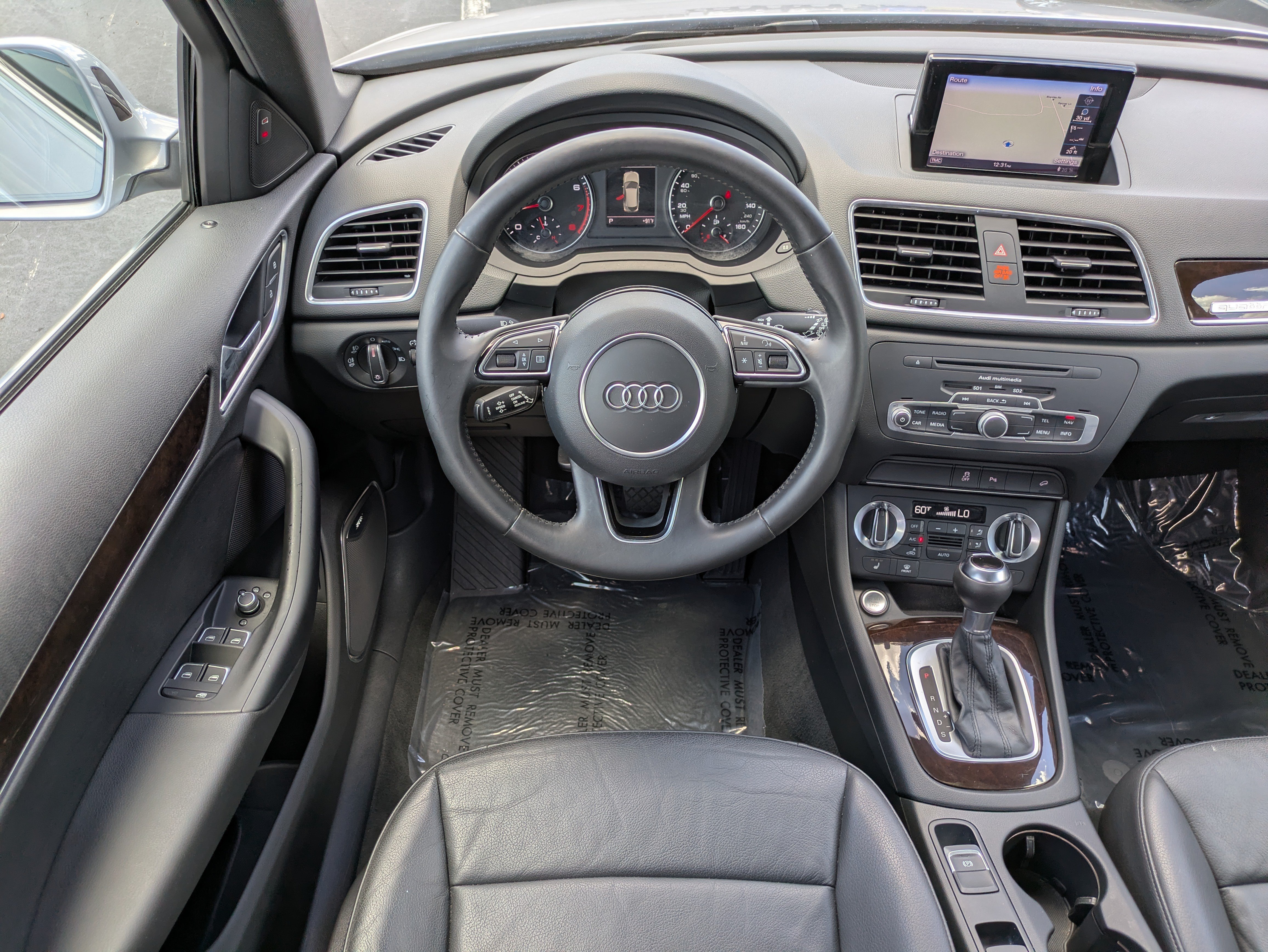 Used 2015 Audi Q3 2.0T Prestige w/ Prestige Package AWD/4WD image 14
