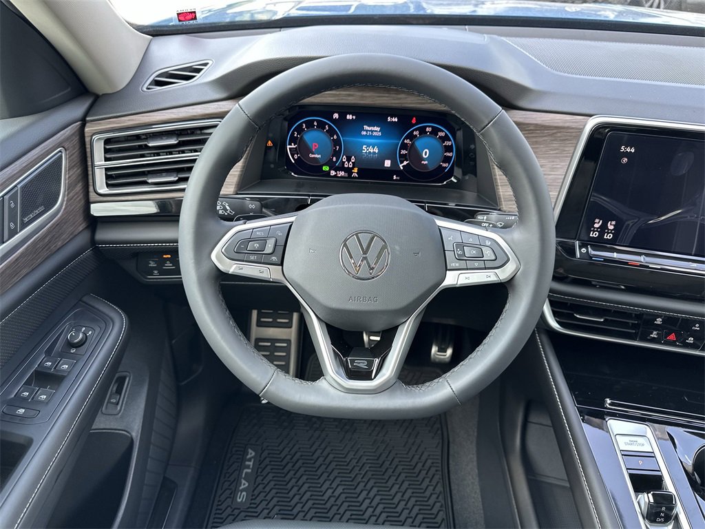New 2026 Volkswagen Atlas SEL Premium R-Line image 15