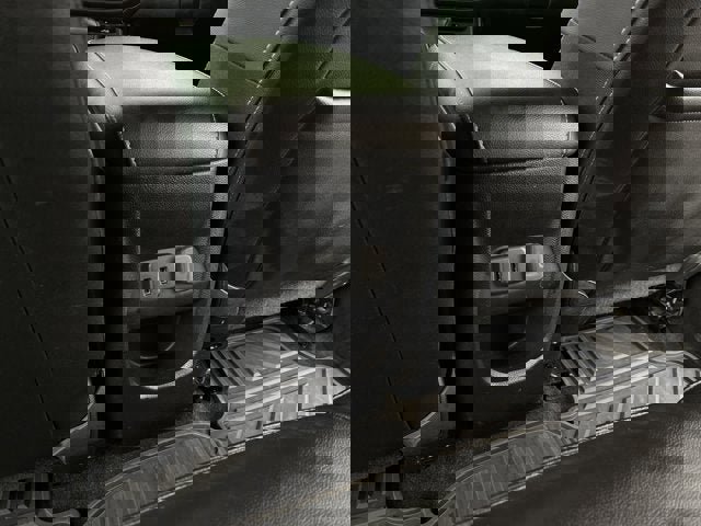 Used 2018 GMC Canyon SLT w/ Driver Alert Package image 25