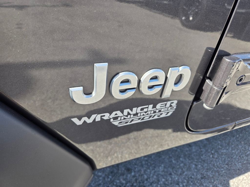 Used 2020 Jeep Wrangler Unlimited Sport S AWD/4WD image 5