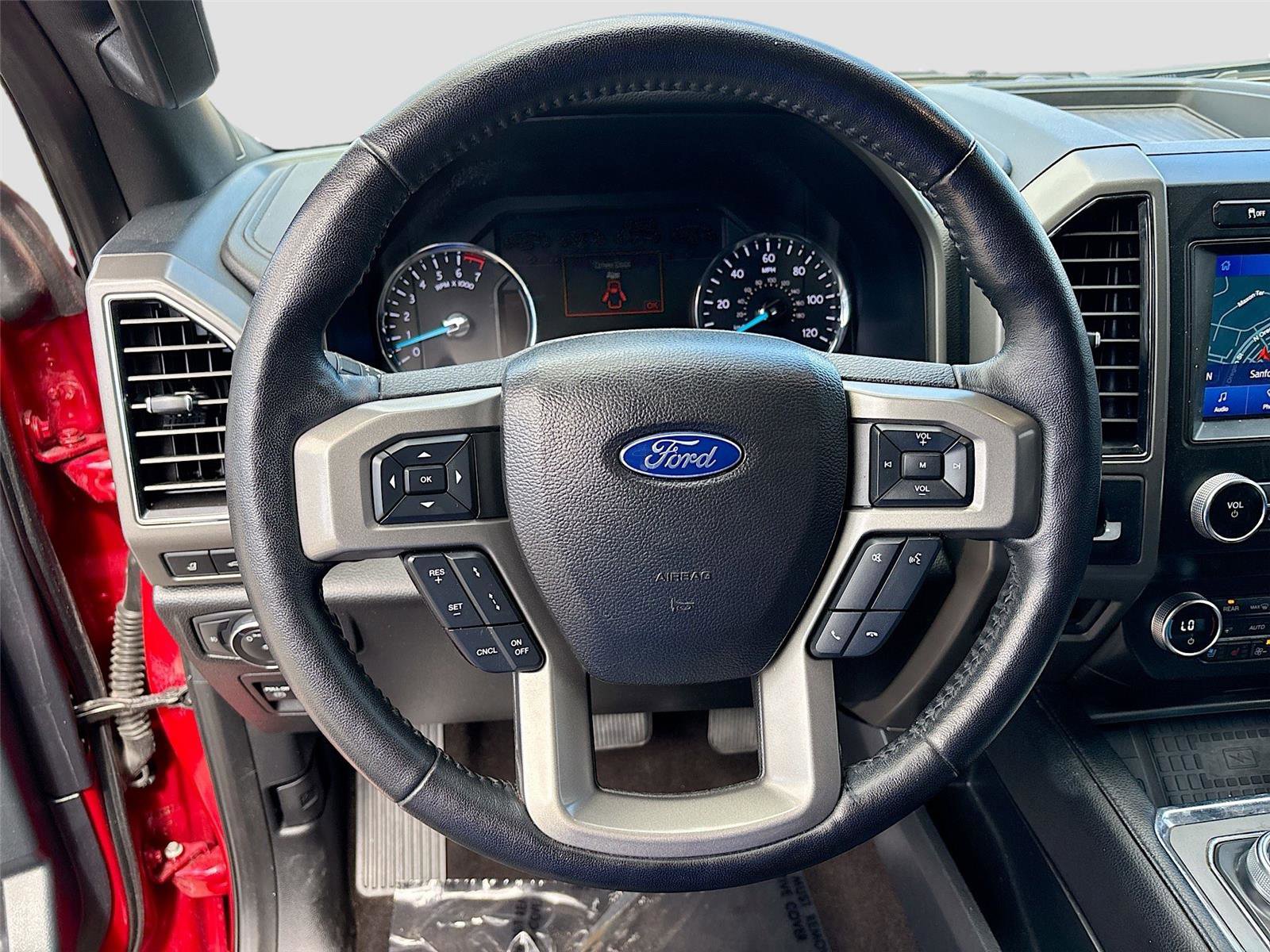 Used 2021 Ford Expedition XLT image 11