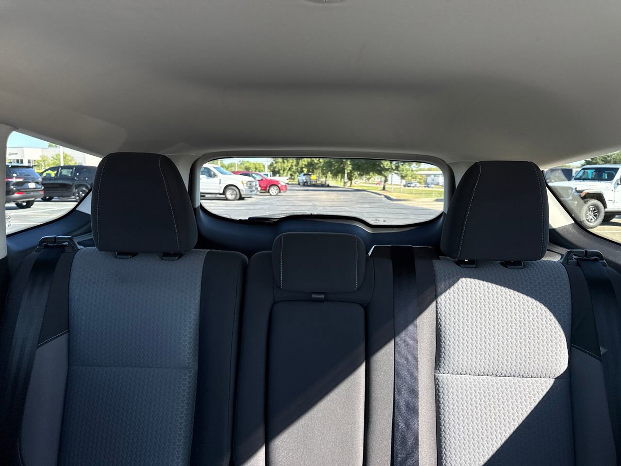 Used 2017 Ford Escape SE image 23