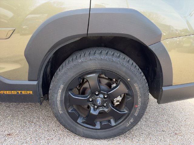 Certified 2025 Subaru Forester Wilderness AWD/4WD image 21