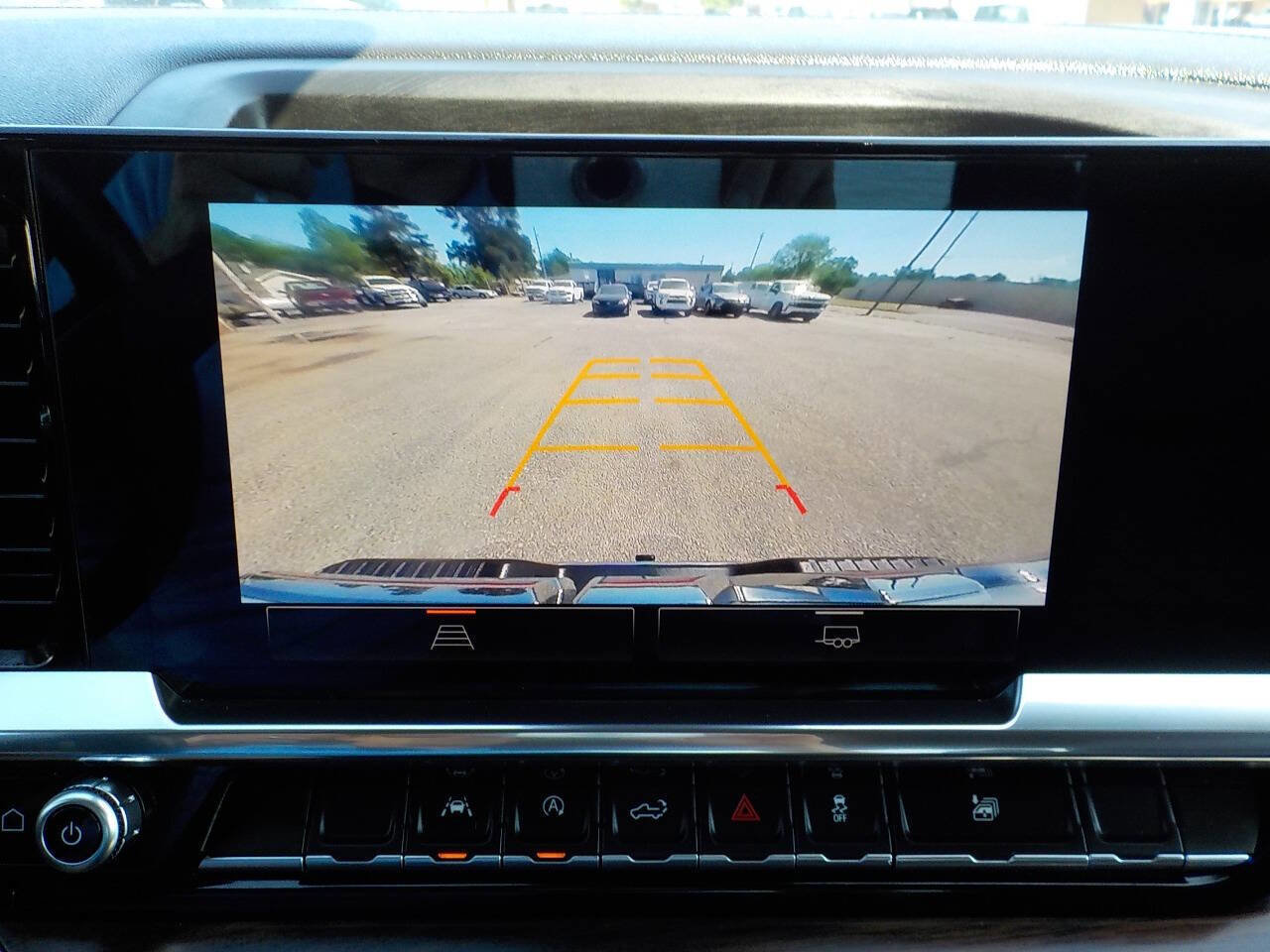 Used 2025 GMC Sierra 1500 SLT AWD/4WD image 19