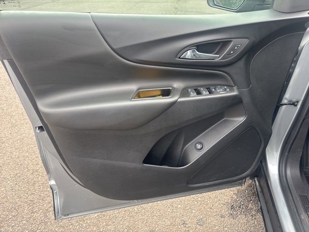Used 2024 Chevrolet Equinox LT image 20