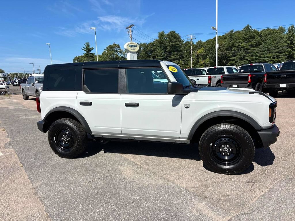 Used 2026 Ford Bronco Big Bend AWD/4WD image 2