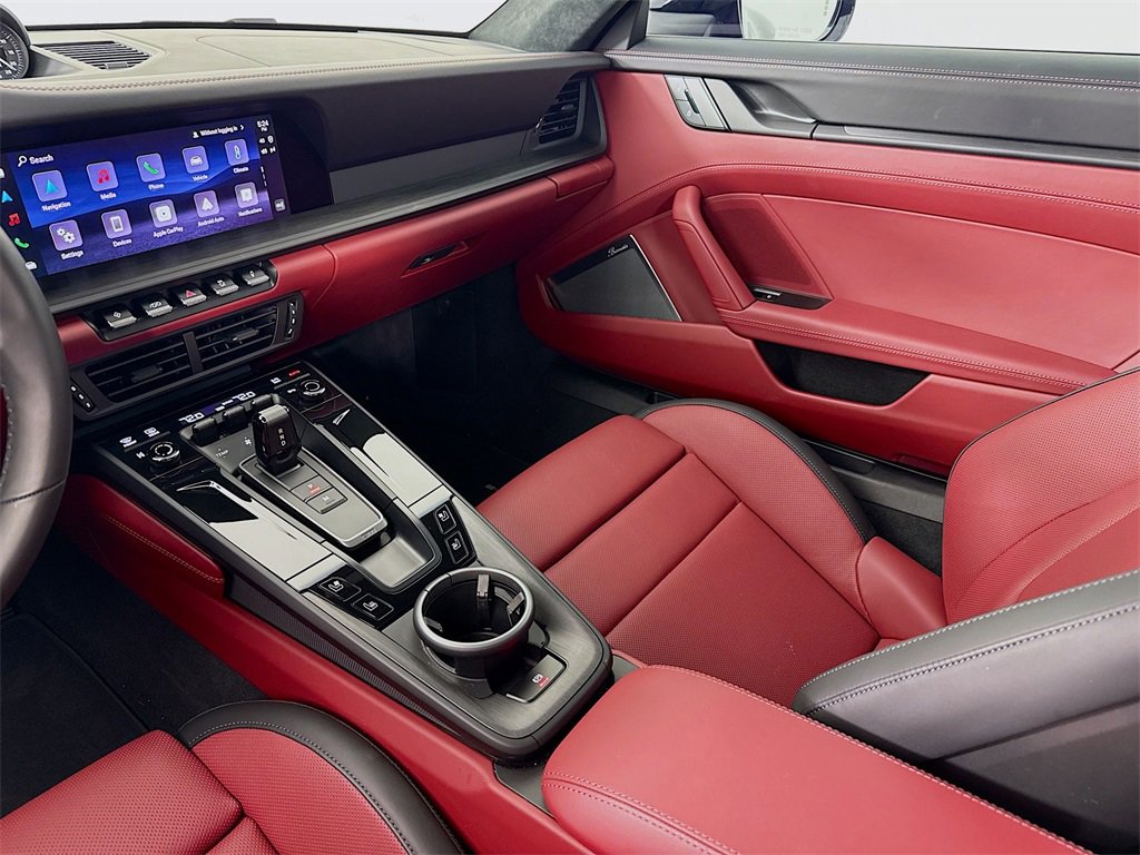 Used 2026 Porsche 911 Carrera GTS image 27