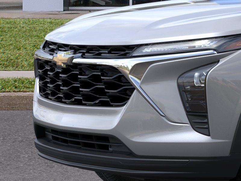 New 2026 Chevrolet Trax LS w/ LS Convenience Package FWD image 13