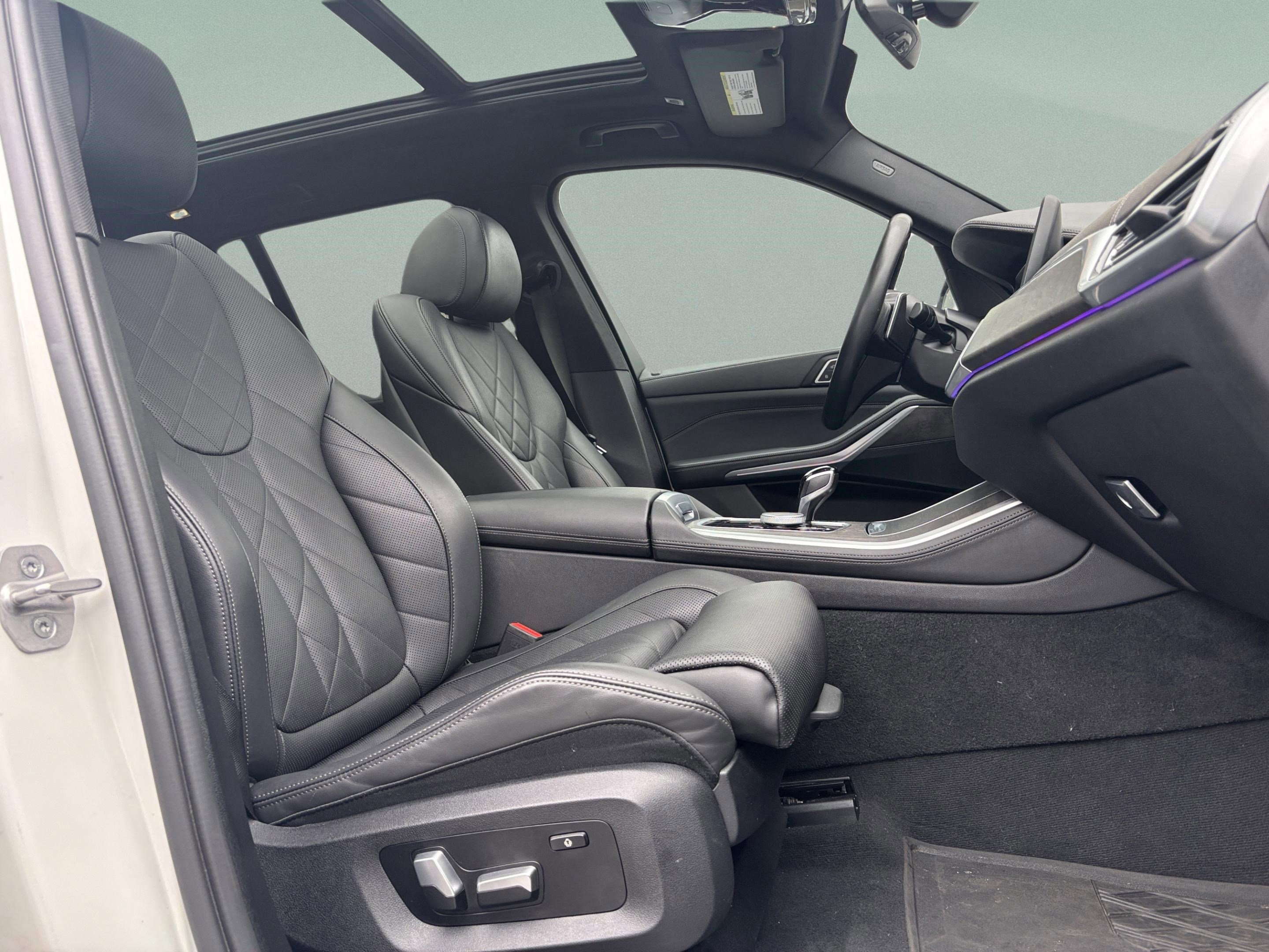 Used 2023 BMW X5 sDrive40i w/ Premium Package image 23