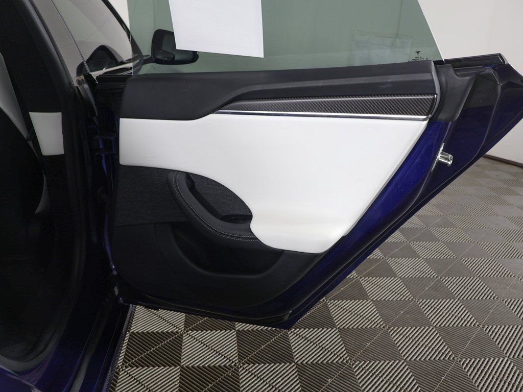 Used 2023 Tesla Model S Plaid AWD/4WD image 27