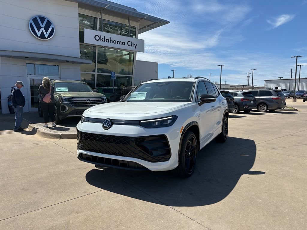 New 2026 Volkswagen Tiguan SE R-Line