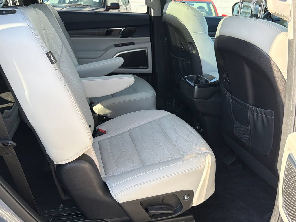 Certified 2023 Kia Telluride SX Prestige AWD/4WD image 15