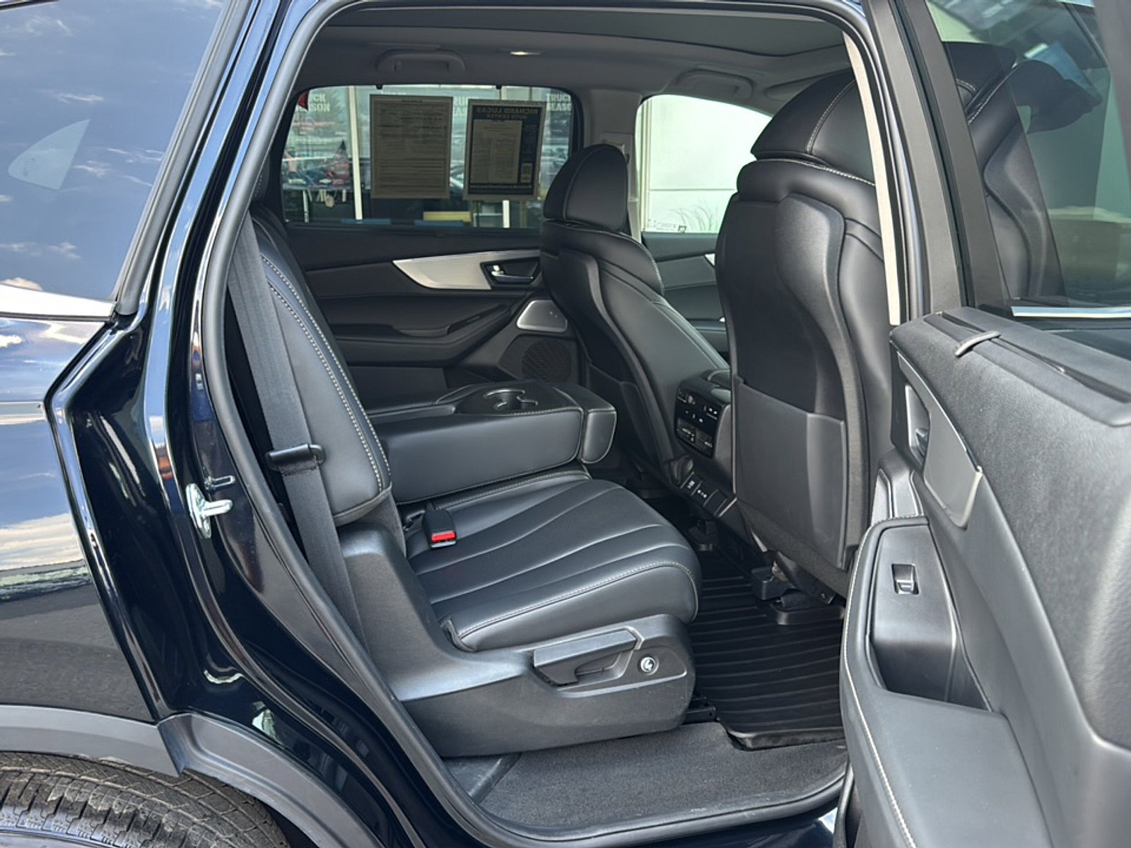 Used 2025 Acura MDX w/ Technology Package AWD/4WD image 21