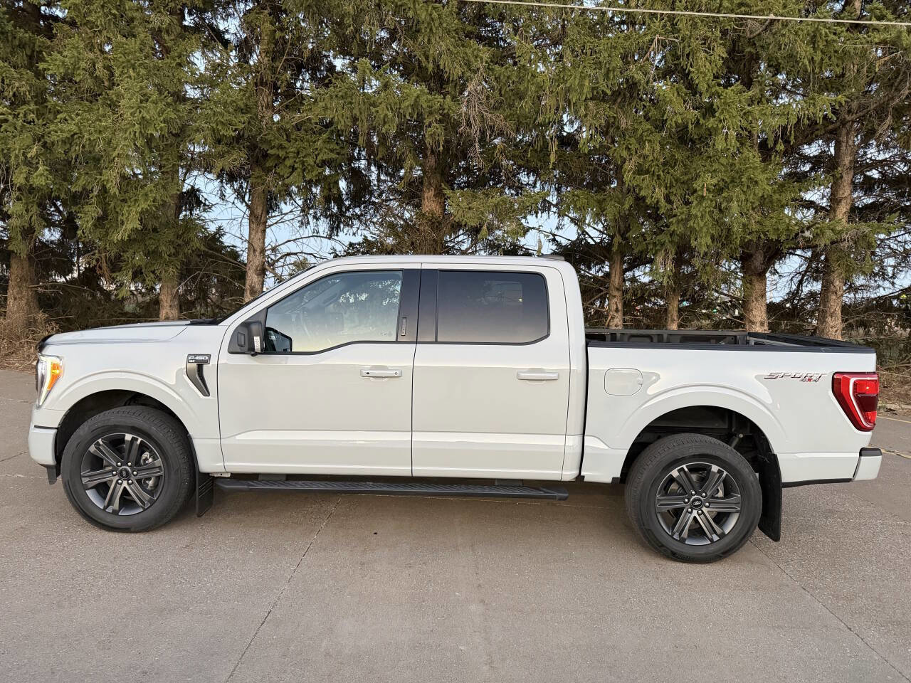 Used 2023 Ford F150 XLT w/ Equipment Group 302A High image 8