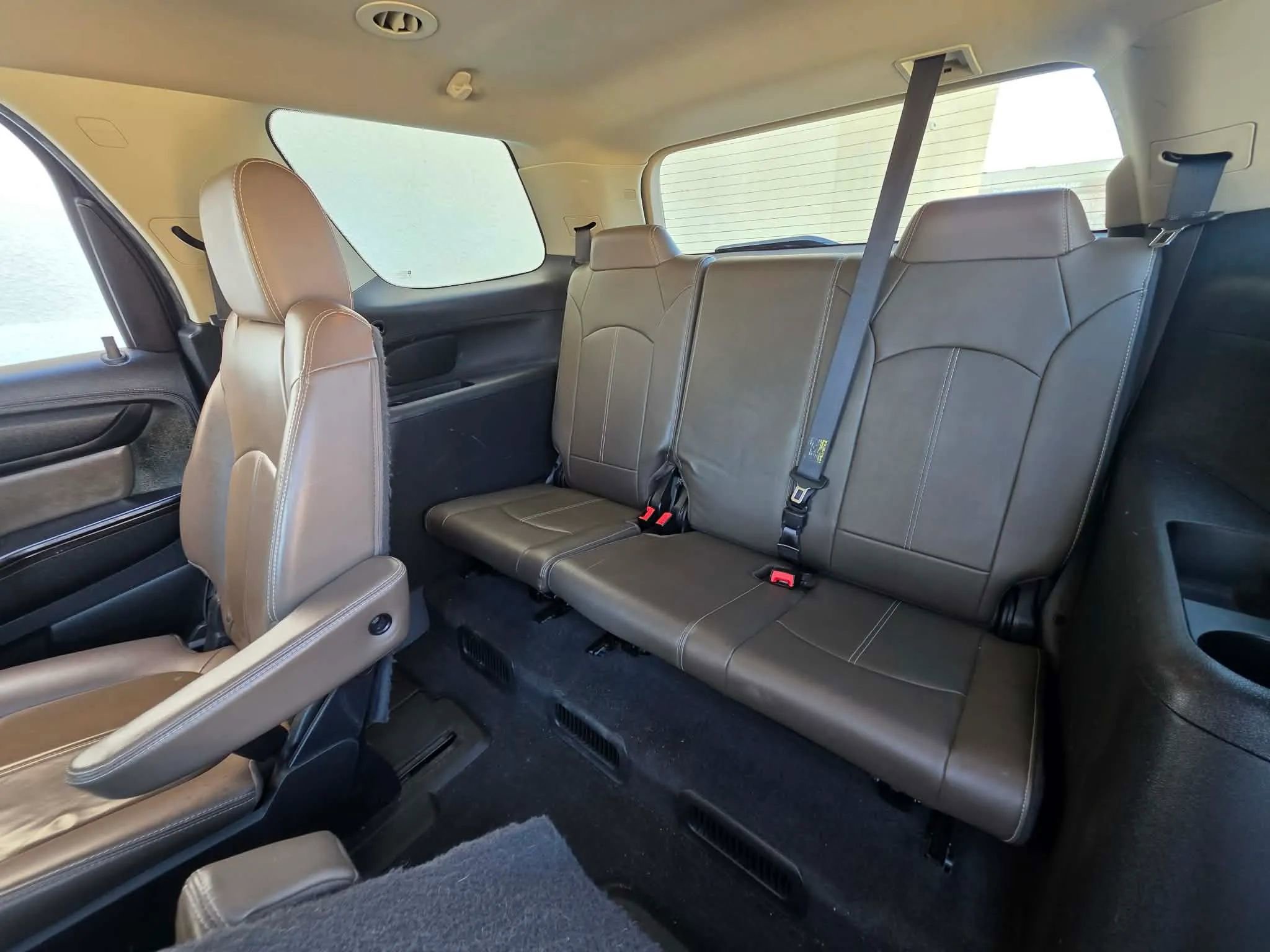 Used 2016 GMC Acadia SLT image 14