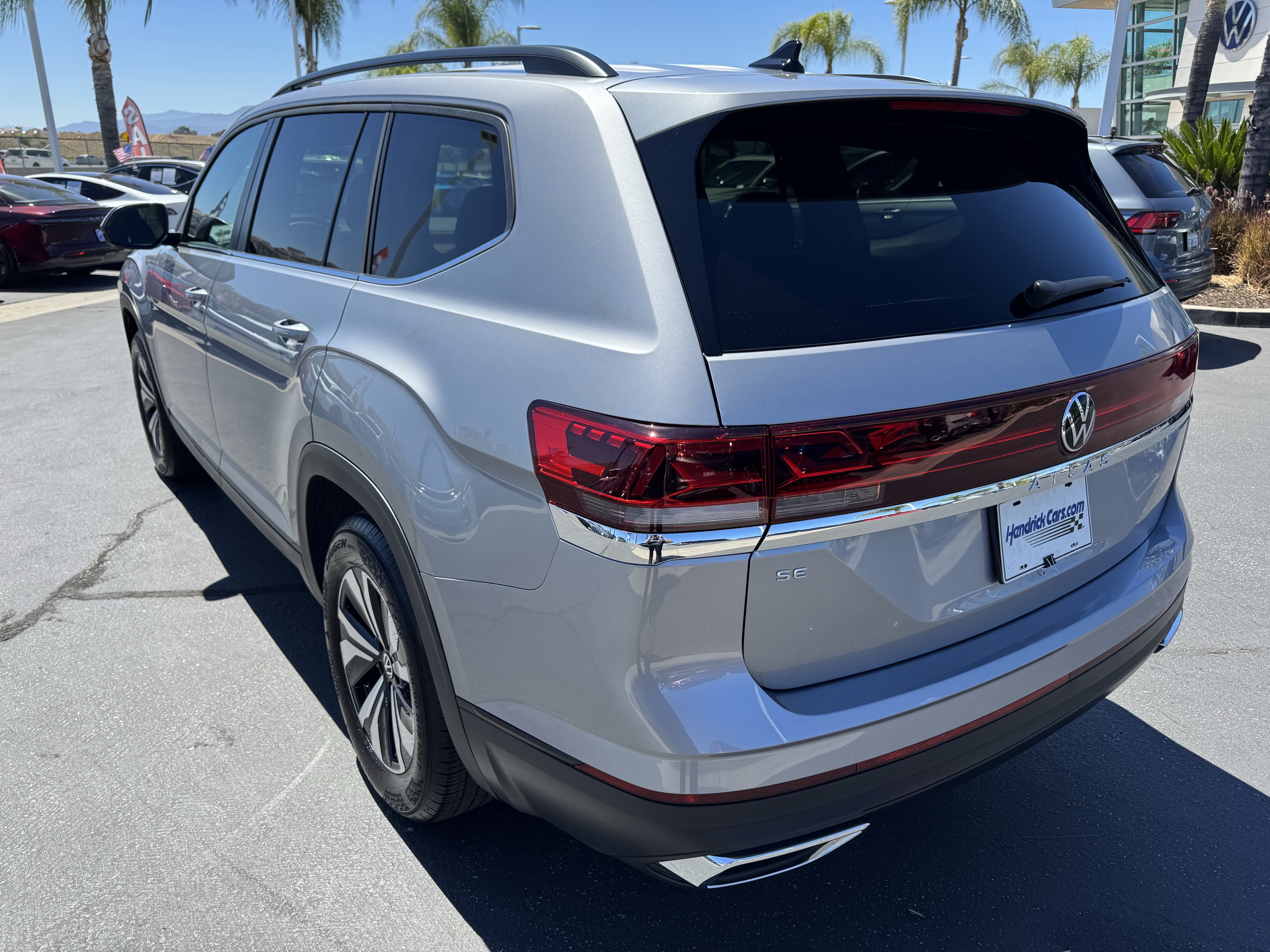 Used 2026 Volkswagen Atlas SE FWD image 7