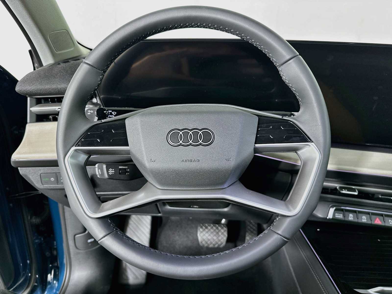 New 2026 Audi Q3 quattro 2.0T AWD/4WD image 11