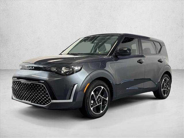 Used 2023 Kia Soul EX FWD image 3