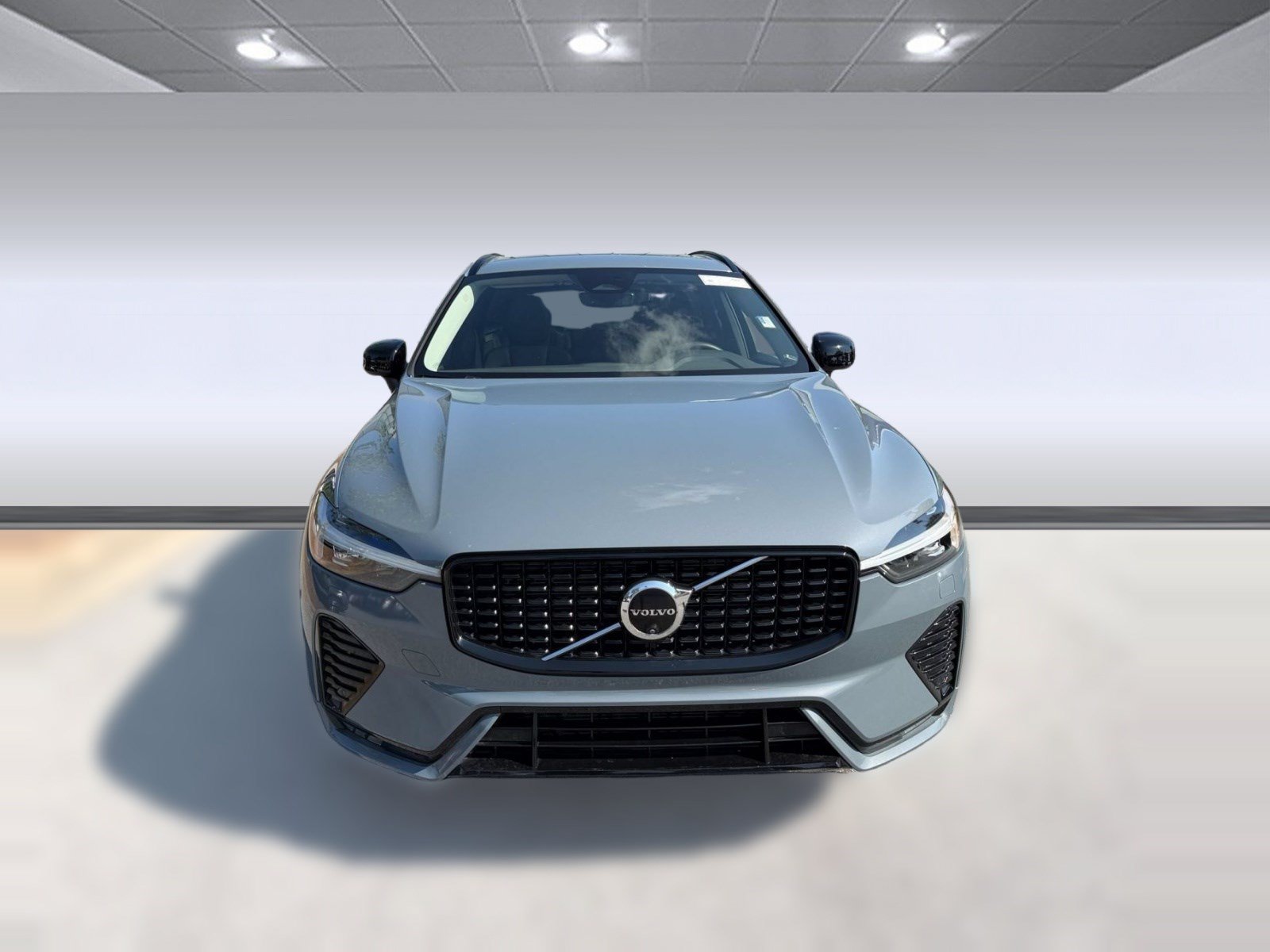 Certified 2024 Volvo XC60 B5 Plus w/ Protection Package Premier AWD/4WD image 6