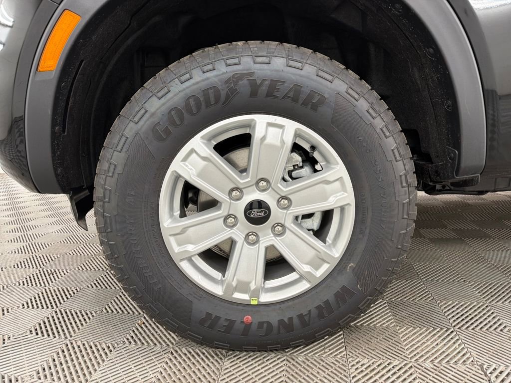 New 2025 Ford Ranger XL image 12