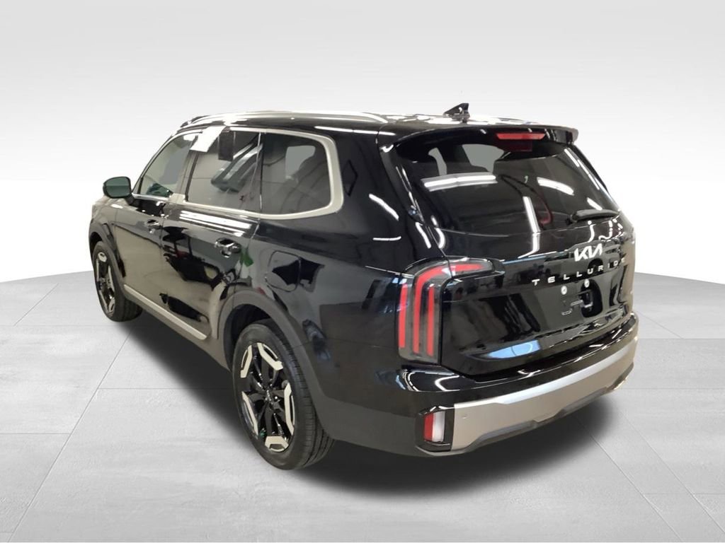 Certified 2025 Kia Telluride EX w/ EX Captain's Chair Package AWD/4WD image 9