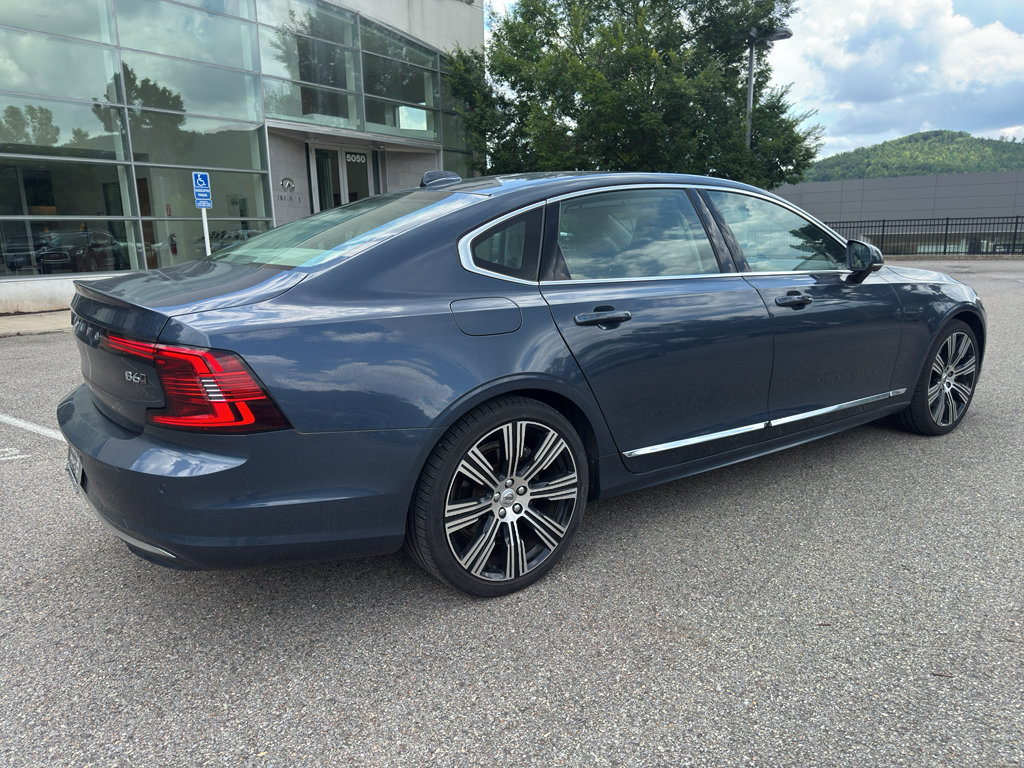 Used 2023 Volvo S90 B6 Plus AWD/4WD image 10