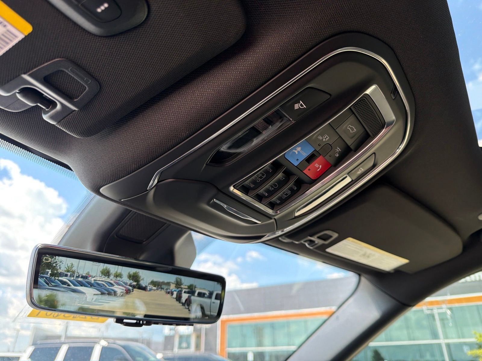 New 2026 Jeep Grand Cherokee Limited AWD/4WD image 27