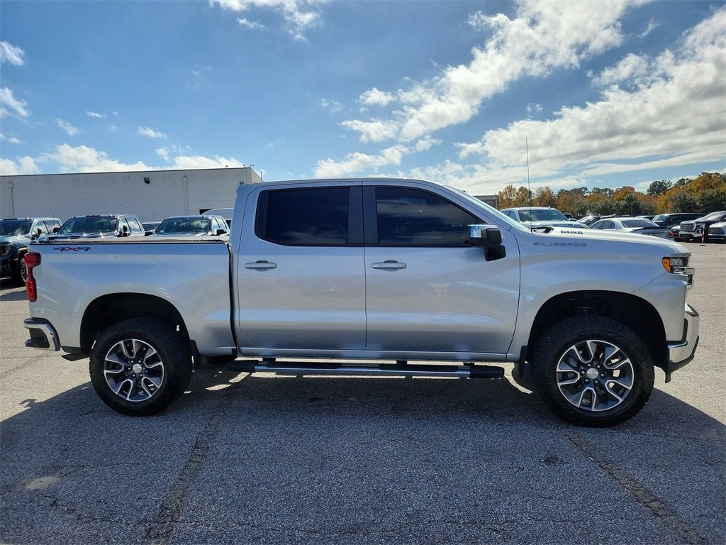 Used 2021 Chevrolet Silverado 1500 LT image 12