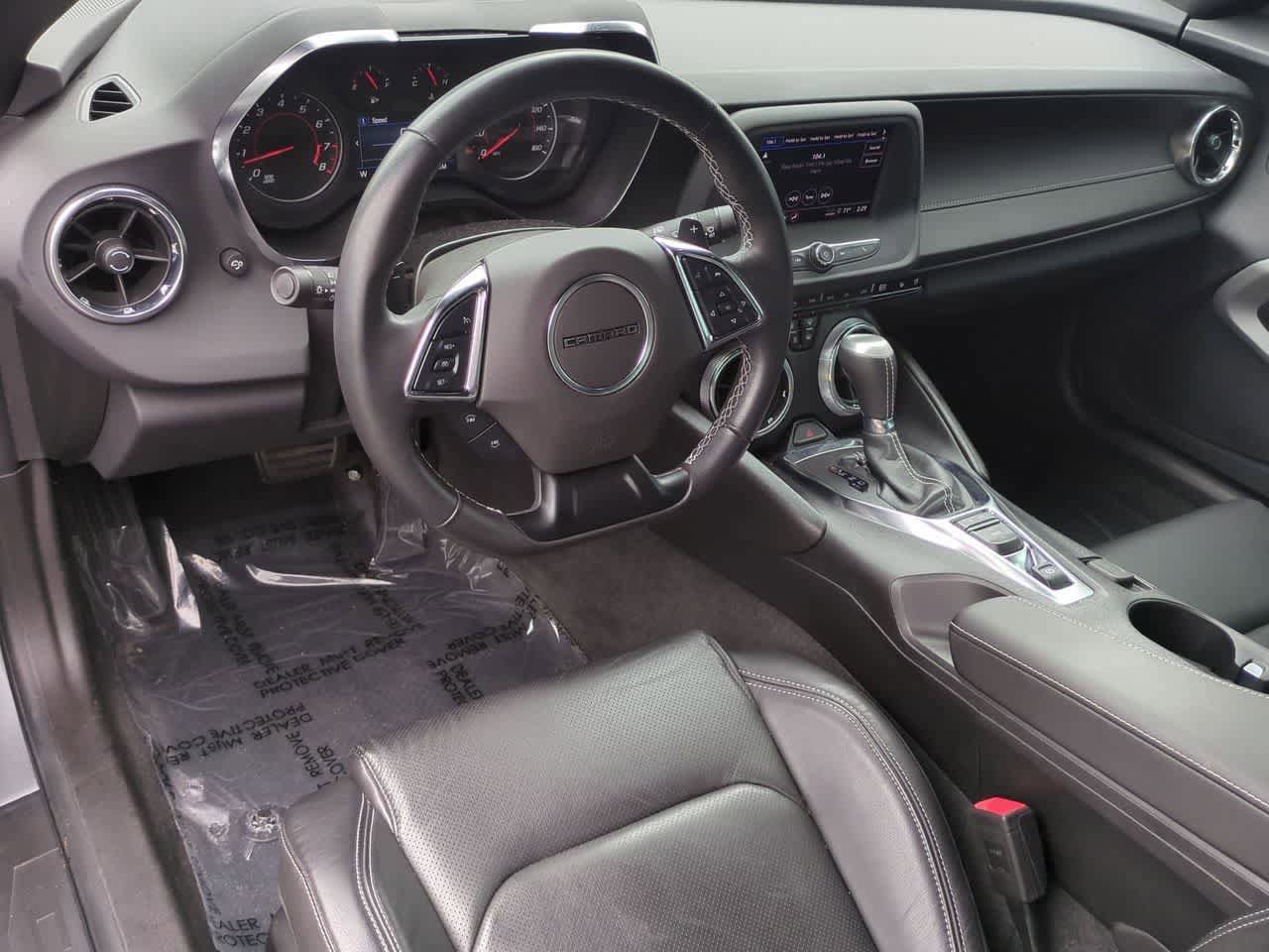 Used 2023 Chevrolet Camaro LT image 10