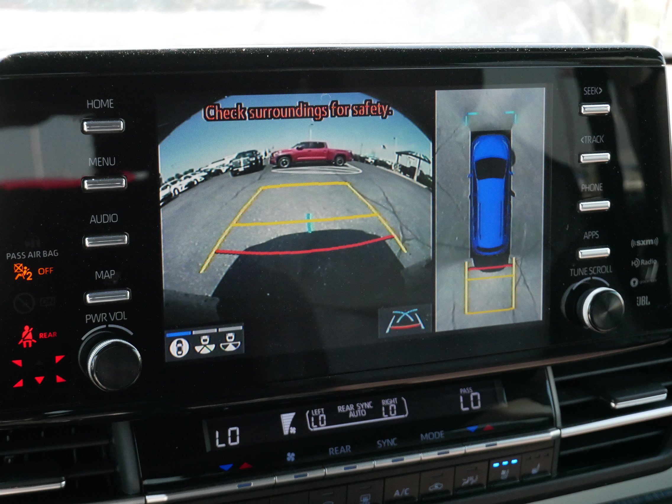 Certified 2021 Toyota Sienna Platinum FWD image 27