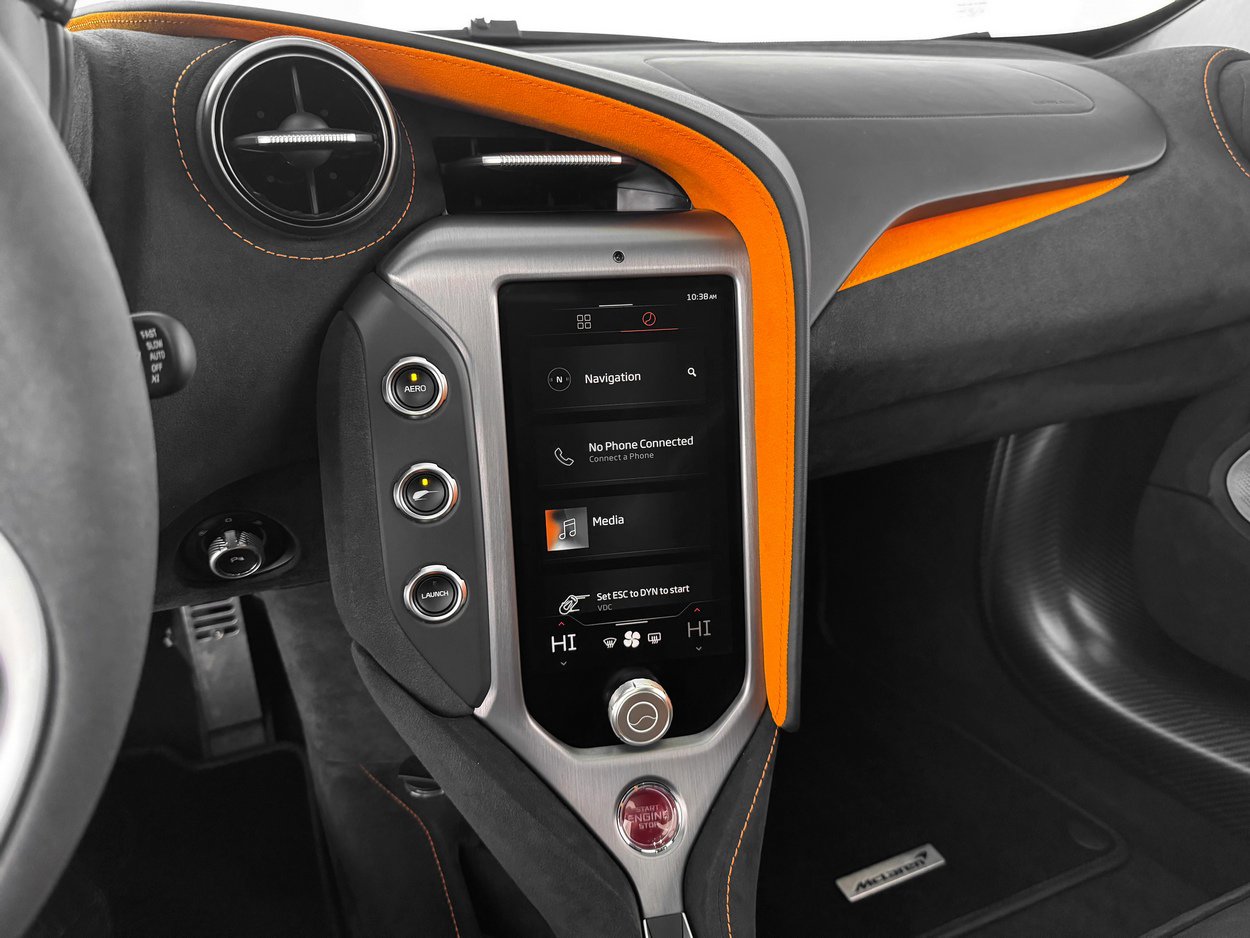 Used 2024 McLaren 750S image 19