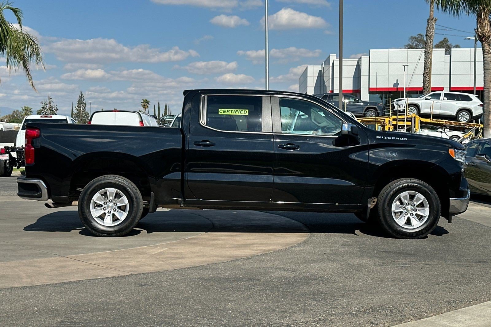 Certified 2025 Chevrolet Silverado 1500 LT RWD image 3