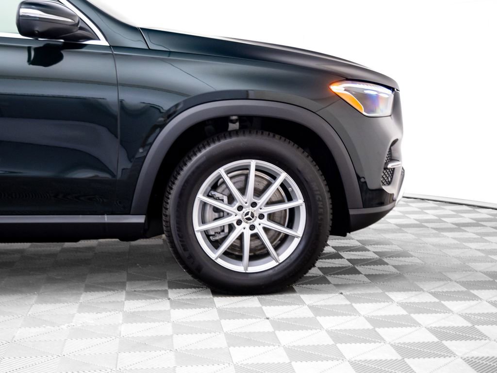 Used 2025 Mercedes-Benz GLE 450 4MATIC image 36