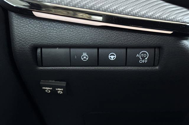 New 2025 Nissan Kicks SR w/ SR Premium Package image 29