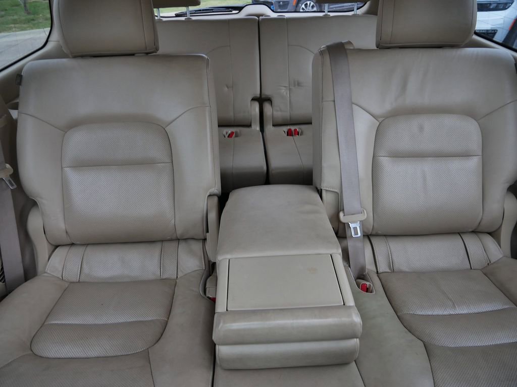 Used 2015 Toyota Land Cruiser image 49