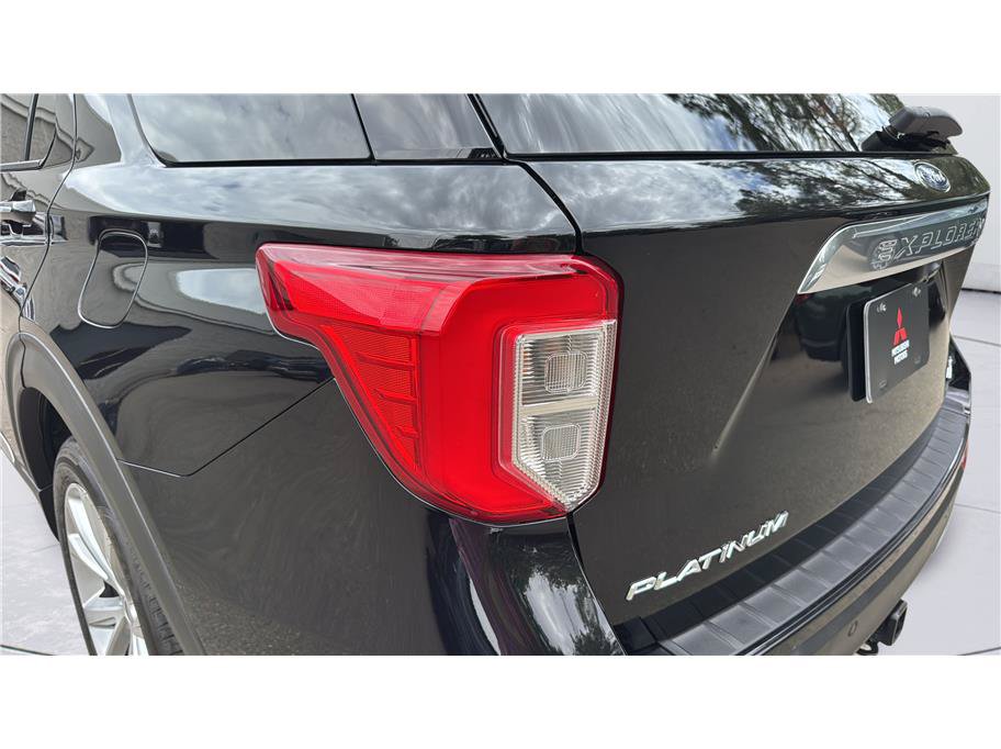 Used 2021 Ford Explorer Platinum AWD/4WD image 41