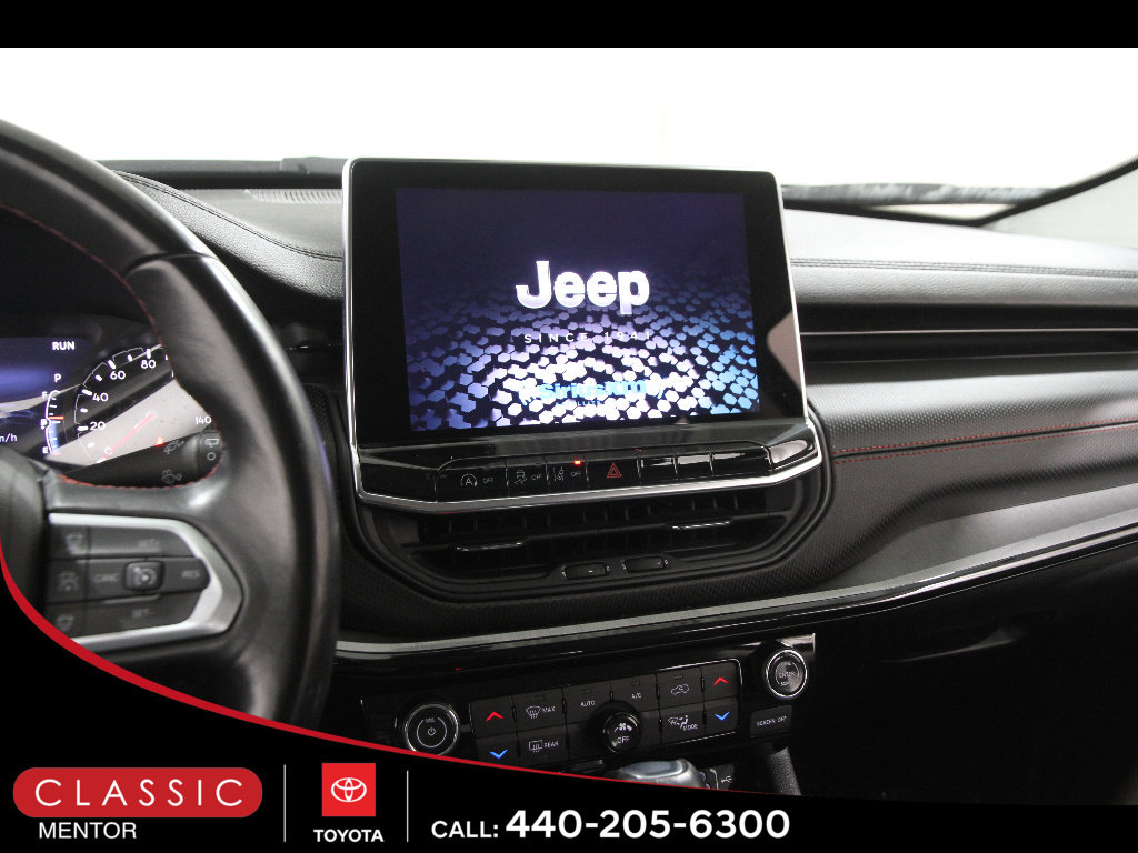 Used 2022 Jeep Compass Trailhawk w/ Trailhawk Convenience Group AWD/4WD image 8